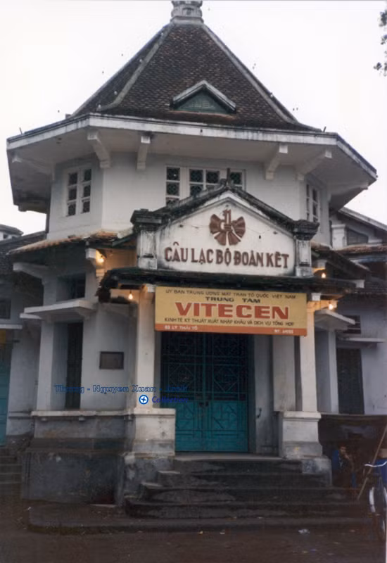 Loạt ảnh quý về thủ đô Hà Nội năm 1991 - Hình 3 Loat anh quy ve thu do Ha Noi nam 1991-Hinh-3