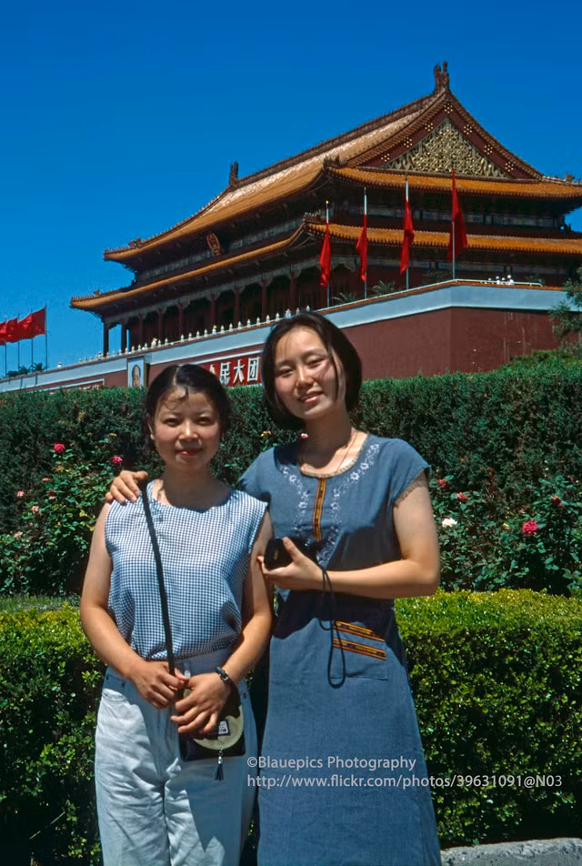 Anh song dong ve doi thuong o Bac Kinh nam 1998-Hinh-3