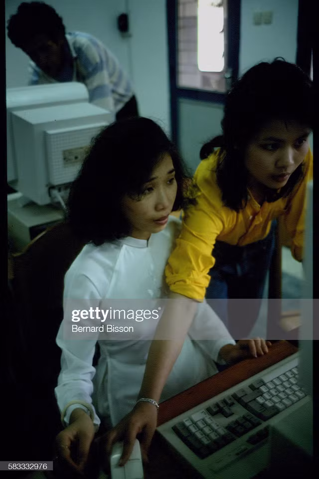 Ha Noi nam 1993 nhon nhip voi loat anh quy-Hinh-11