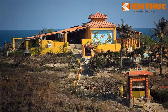 Bí mật bên trong những địa điểm linh thiêng nhất Vũng Tàu - Hình 15 Bi mat ben trong nhung dia diem linh thieng nhat Vung Tau-Hinh-15