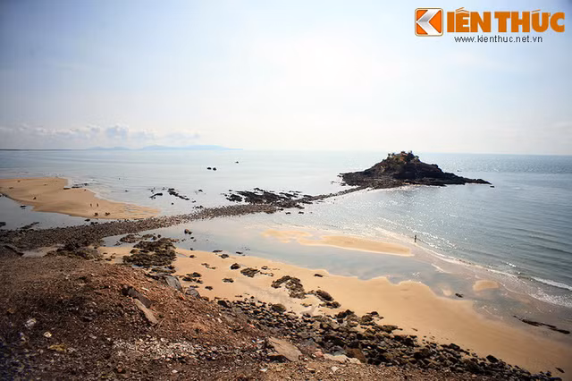 Bí mật bên trong những địa điểm linh thiêng nhất Vũng Tàu - Hình 16 Bi mat ben trong nhung dia diem linh thieng nhat Vung Tau-Hinh-16
