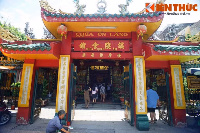 Các hội quán Sài Gòn biến đổi ra sao sau một thế kỷ? - Hình 8 Cac hoi quan Sai Gon bien doi ra sao sau mot the ky?-Hinh-8