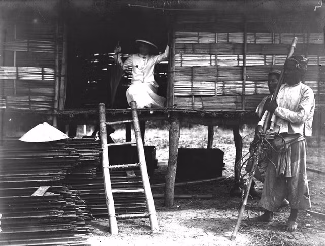 Hành trình xuyên Quốc lộ 1 năm 1898 qua loạt ảnh hiếm - Hình 3 Hanh trinh xuyen Quoc lo 1 nam 1898 qua loat anh hiem-Hinh-3