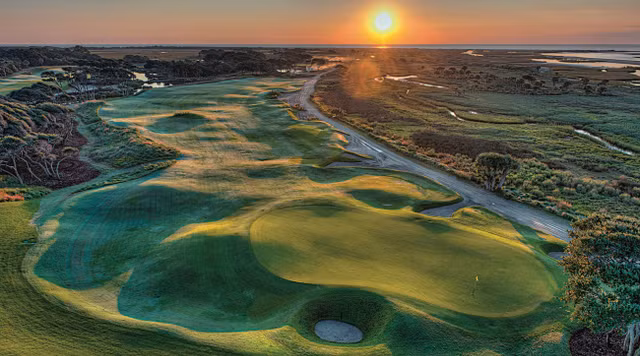 Day 10 san golf dat gia nhat o My-Hinh-3