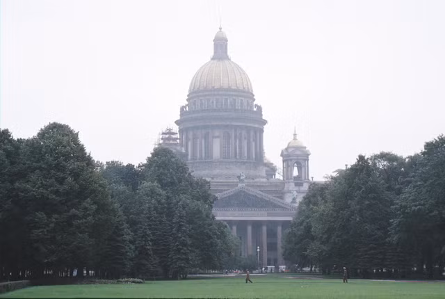 Loat anh doi thuong sinh dong o Leningrad nam 1990 qua trai nghiem cua nguoi My-Hinh-12