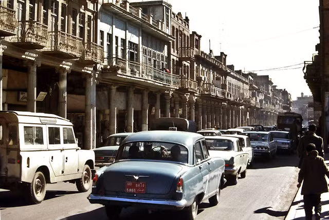 Thủ đô Bagdad của Iraq năm 1972 cực bình yên quan loạt ảnh quý - Hình 2 Thu do Bagdad cua Iraq nam 1972 cuc binh yen quan loat anh quy-Hinh-2