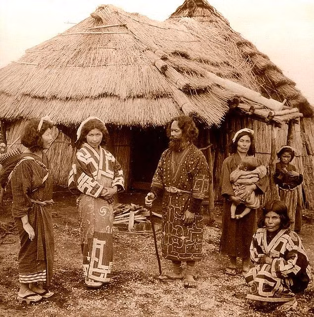 Tộc người Ainu ở Nhật Bản và những điều bí ẩn - Hình 3 Toc nguoi Ainu o Nhat Ban va nhung dieu bi an-Hinh-3