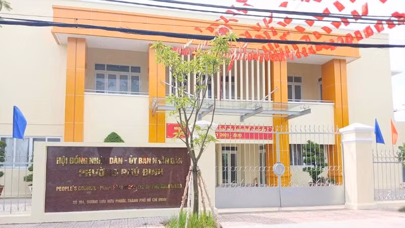 Xây dựng Giao Thông 6 một mình dự thầu gói nâng cấp hẻm tại phường Phú Định 