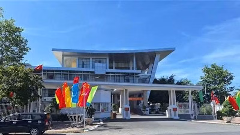 Vì sao hai nhà thầu giảm giá sâu trượt gói thầu cầu Thanh Niên tại Cần Thơ? 