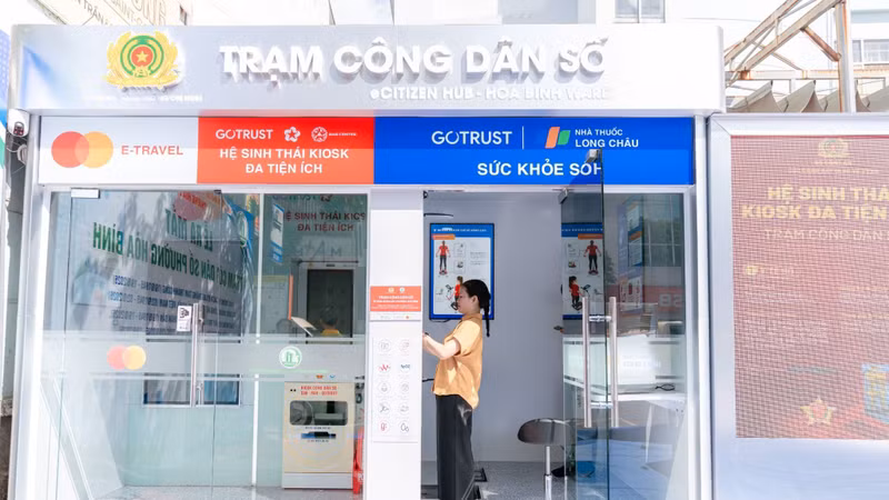 TP.HCM khánh thành Trạm Công dân số thứ 8, tiếp tục đưa hệ sinh thái tiện ích thông minh đến tận khu dân cư