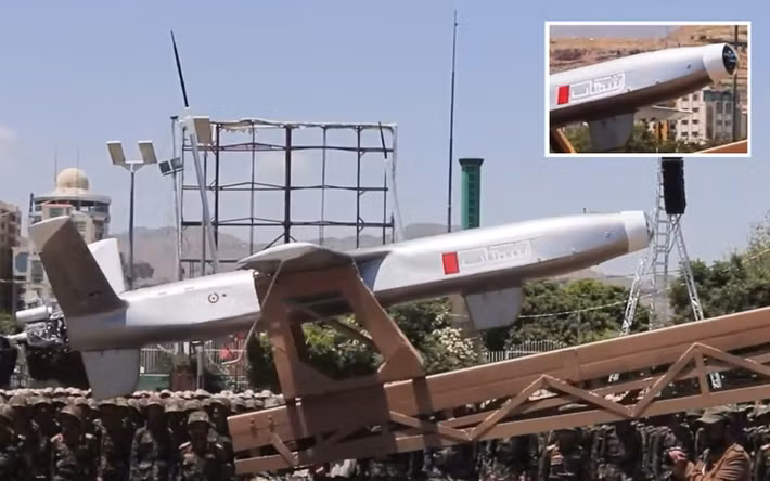 Theo các chuyên gia, khả năng quân sự của Houthi vẫn có giới hạn, đặc biệt là kho tên lửa và năng lực duy trì tấn công kéo dài chưa đủ để phong tỏa hoàn toàn tuyến hàng hải chiến lược.