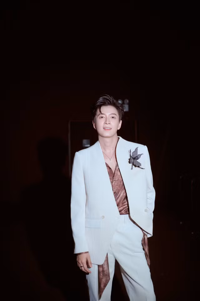 huy1.jpg