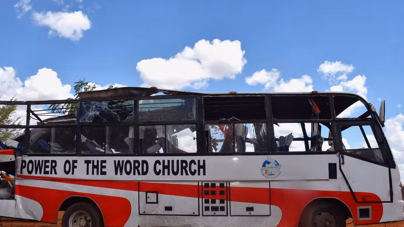 Tai nạn xe buýt nghiêm trọng ở Kenya, nhiều người thiệt mạng