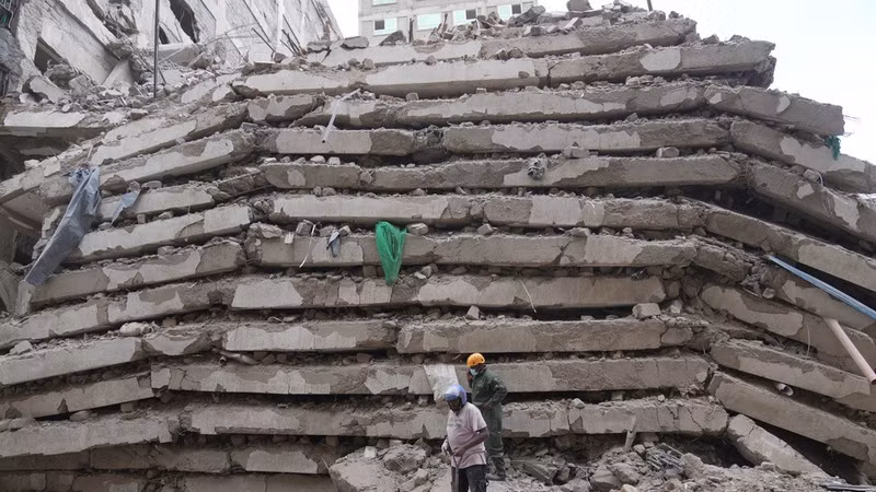 Hiện trường vụ sập nhà cao tầng ở thủ đô Kenya