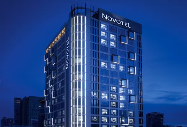 Chu khach san Novotel Saigon Centre lai gan 200 ty sau 2 nam lo nang