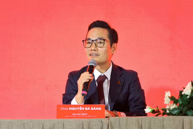 Sep bat dong san An Gia: Thi truong se sang loc nha dau tu, chu dau tu-Hinh-2