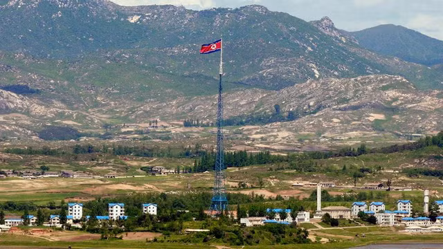 Ngôi làng bí ẩn Kijong-dong ở biên giới liên Triều - Hình 7 Ngoi lang bi an Kijong-dong o bien gioi lien Trieu-Hinh-7