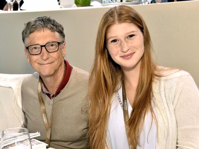 Chân dung cô con gái tài sắc nhà tỷ phú Bill Gates - Hình 13 Chan dung co con gai tai sac nha ty phu Bill Gates-Hinh-13