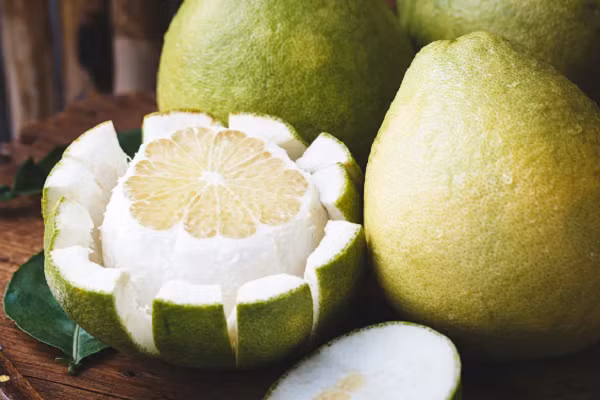 Quả bưởi cực nhiều công dụng, nhất là chống ung thư Qua buoi cuc nhieu cong dung, nhat la chong ung thu