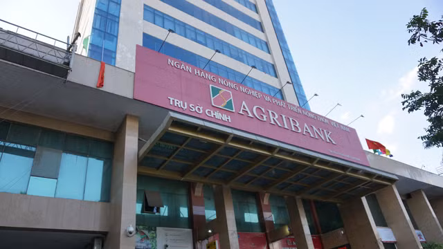Agribank: 'Nguoi tinh khong bang troi tinh'?-Hinh-2