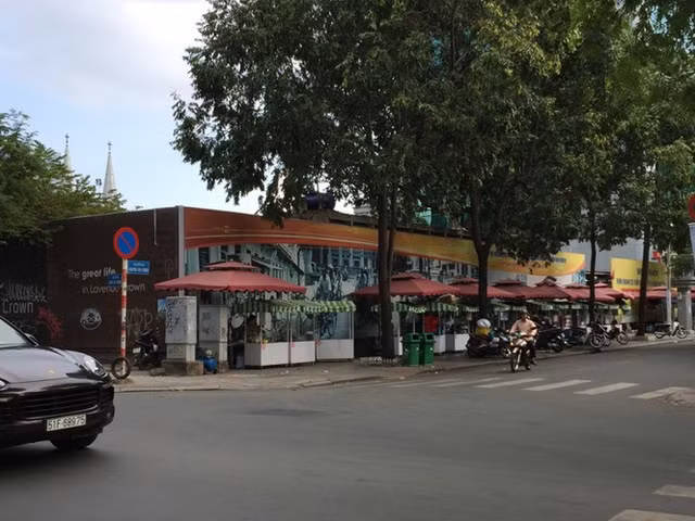 Phó chủ tịch TPHCM Nguyễn Thành Tài vướng lao lý vì lô 'đất vàng' này - Hình 7 Pho chu tich TPHCM Nguyen Thanh Tai vuong lao ly vi lo 'dat vang' nay-Hinh-7