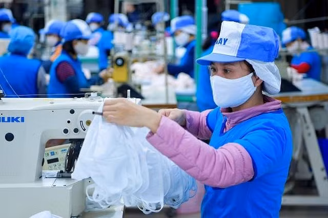 Kinh doanh gap kho, Vinatex muon dieu chinh giam 39% ke hoach loi nhuan