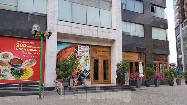 Khan truong dut diem vu dung tang 1 chung cu lam nha hang o Ha Noi-Hinh-2