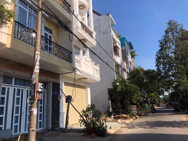 Phát hiện vụ trốn thuế bất động sản giá trị nhiều tỷ đồng tại Công ty Mai Lành Phat hien vu tron thue bat dong san gia tri nhieu ty dong tai Cong ty Mai Lanh