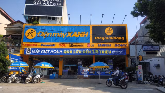 Nợ vay của Thế giới Di động tăng lên hơn 10.000 tỷ đồng No vay cua The gioi Di dong tang len hon 10.000 ty dong