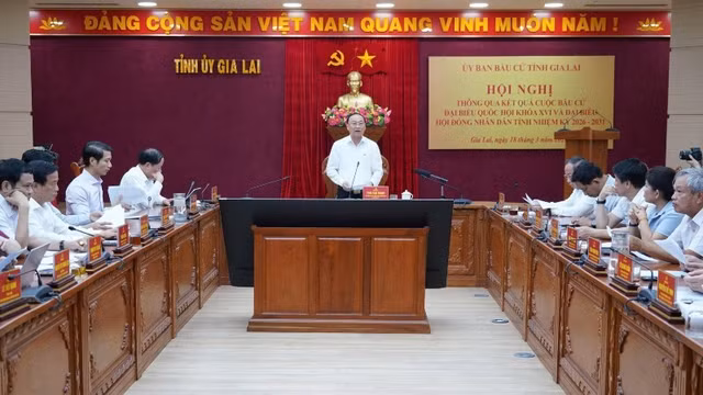 bi-thu.jpg