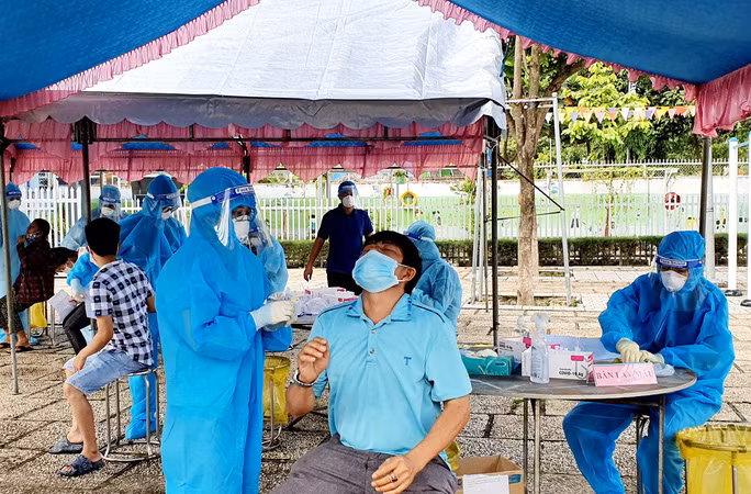 Vụ nâng giá kít test Covid-19: Sở Y tế Bình Dương khẳng định không ăn chia phần trăm với Công ty Việt Á