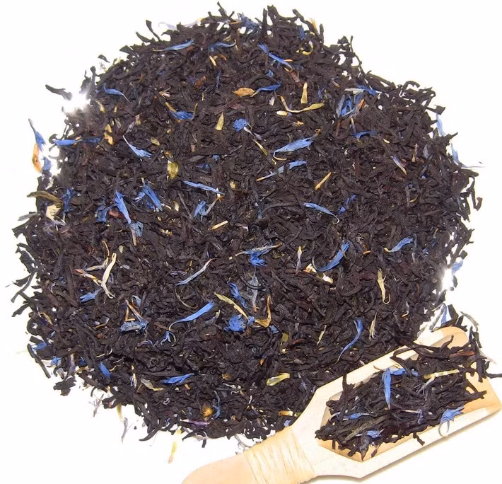 Ông đã bổ sung tinh chất quả Bergamot - một loại cây thuộc họ Cam - chanh, mùi thơm và kích thước như trái cam và màu sắc như trái chanh - vào trong ly trà. Ảnh: lifehack.
