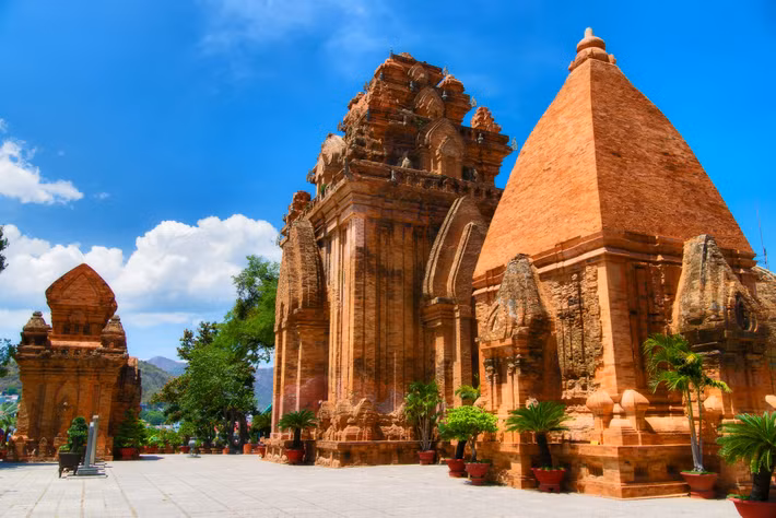 Nét uy nghiêm của tháp Po Nagar, tòa tháp Chăm cổ giữa lòng thành phố Nha Trang. Ảnh: Vladimir Elkin / 500px.com.