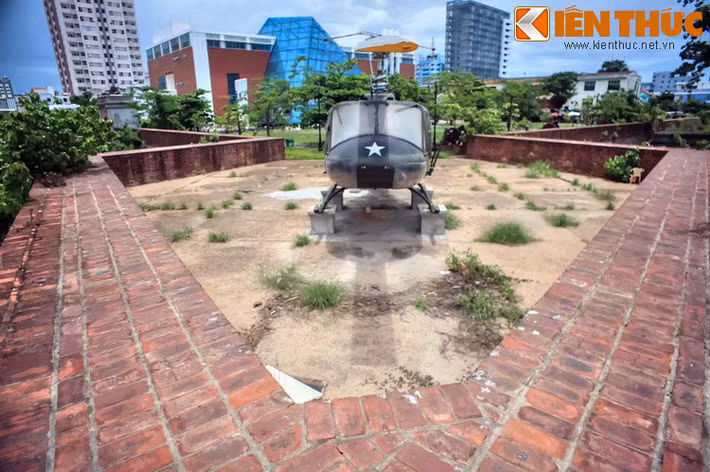 Giai đoạn này, người Pháp cũng không thể kiểm soát hoàn toàn thành Điện Hải. Quân triều đình luôn bố trí xung quanh thành rất đông và sẵn sàng làm chủ lại thành, nhất là khi về đêm, khi họ dễ tác chiến hơn đối phương vì đã quá thông thuộc địa hình.