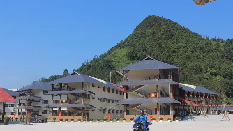 Nhiều trường nội trú mới khang trang chuẩn bị cho năm học 2026-2027