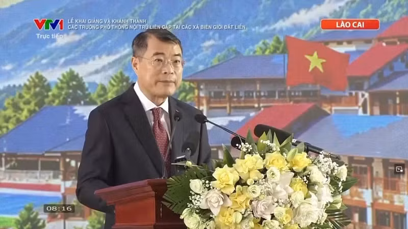 Thủ tướng phát biểu khai giảng năm học mới: Khơi dậy khát vọng giáo dục