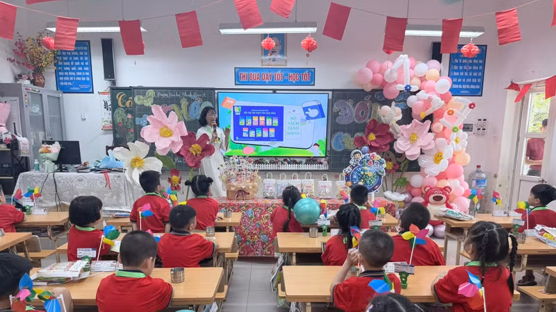 Hà Nội đổi mới giáo dục 2026-2027: Tập trung phát triển cảm xúc và kỹ năng sống, tiếng Anh