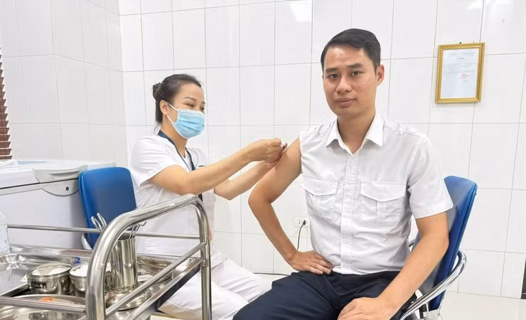 Hà Nội tăng cường phòng chống viêm não mô cầu trước diễn biến phức tạp