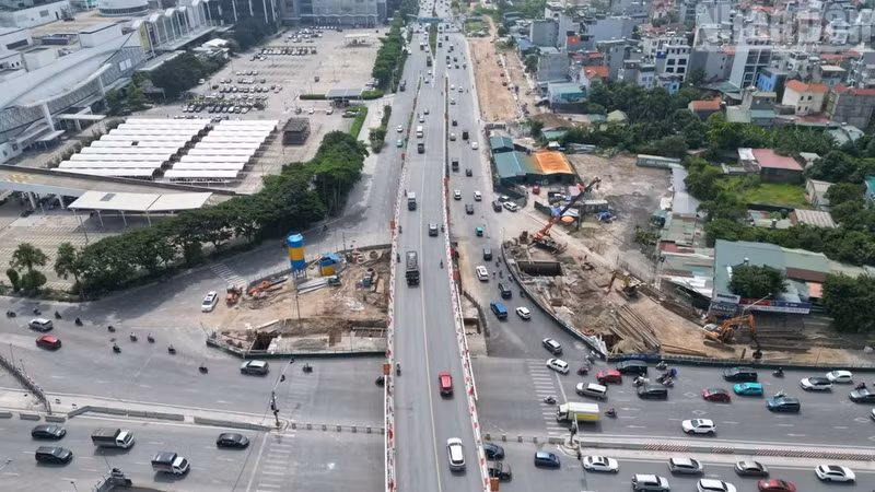 Đường Cổ Linh phân luồng thi công trong 3 tháng từ ngày 30/10