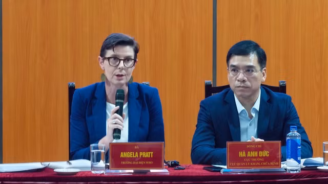 Tiến sĩ Angela Pratt, Trưởng đại diện Tổ chức Y tế thế giới (WHO) tại Việt Nam, đã đưa ra những khuyến nghị quan trọng liên quan đến việc hiến mô, tạng ở người chưa thành niên.Ảnh Tuấn Dũng/nguồn nhandan.vn
