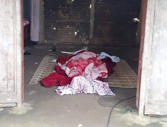 Nguyên nhân sơ bộ gây ra vụ thảm sát trên được xác định là do Chín mâu thuẫn với vợ, bản thân đối tượng Chín sử dụng ma túy bị ảo giác. Sau khi chém vợ, Chín ra khỏi nhà thì gặp ai chém người đó.