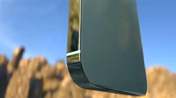 Một báo cáo riêng biệt cho biết Apple đang lên kế hoạch thiết kế lại ngoại thất của dòng iPhone 2022. Chẳng hạn công ty sẽ giảm kích thước của notch một lần nữa và có thể chuyển sang hệ thống camera đục lỗ ở mặt trước.