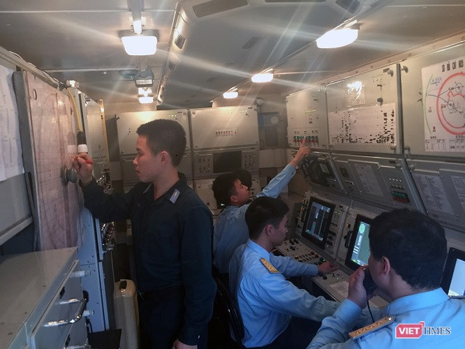 Hiện nay Trung đoàn 284 có nhiệm vụ bảo vệ Nhà máy nhiệt điện Phả Lại, trục đường 18, khu công nghiệp Bắc Ninh, Bắc Giang; đánh địch từ xa bảo vệ Thủ đô Hà Nội.