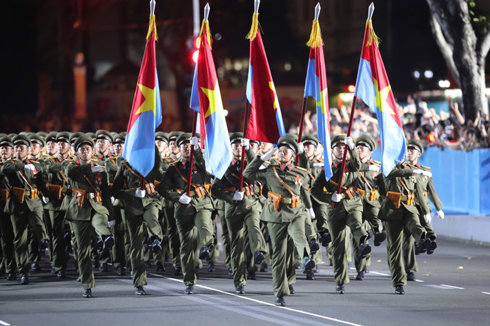 Sau đợt hợp luyện này, các lực lượng sẽ còn 1 buổi hợp luyện vào tối 22/4, sơ duyệt ngày 25/4 và tổng duyệt cấp nhà nước ngày 27/4 trên đường Lê Duẩn.