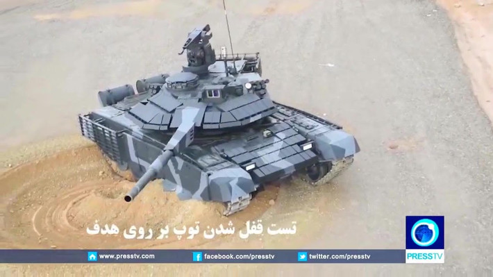 Súng được trang bị một bộ nạp đạn tự động. Tốc độ bắn tối đa lên tới 8 viên/phút hoặc từ 1 tới 2 viên trên phút nếu nạp đạn thủ công bằng tay. Hệ thống nạp đạn tự động của Karar có tổng cộng 22 viên trong khi đó số còn lại khoảng 18 viên được dự trữ bên ngoài xe. Nguồn ảnh: Militarytoday.