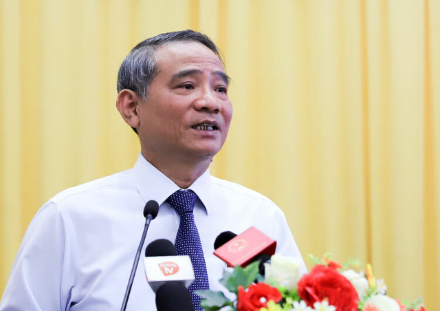 Bí thư Thành ủy Đà Nẵng Trương Quang Nghĩa cách ly tại nhà 14 ngày Bi thu Thanh uy Da Nang Truong Quang Nghia cach ly tai nha 14 ngay