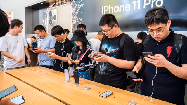 Apple, Microsoft, Google tim cach chuyen san xuat tu Trung Quoc sang Viet Nam