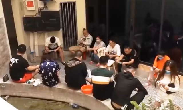 Đà Nẵng phát hiện 16 người Trung Quốc lưu trú chui Da Nang phat hien 16 nguoi Trung Quoc luu tru chui