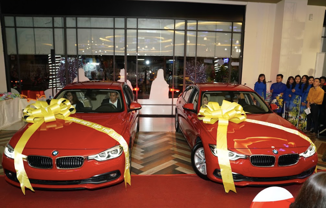 C.T Group thưởng tết nhân viên bằng xe hơi BMW C.T Group thuong tet nhan vien bang xe hoi BMW