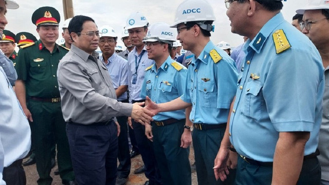 Thủ tướng Phạm Minh Chính kiểm tra tiến độ dự án Cảng Hàng không quốc tế Long Thành - Hình 2 Thu tuong Pham Minh Chinh kiem tra tien do du an Cang Hang khong quoc te Long Thanh-Hinh-2